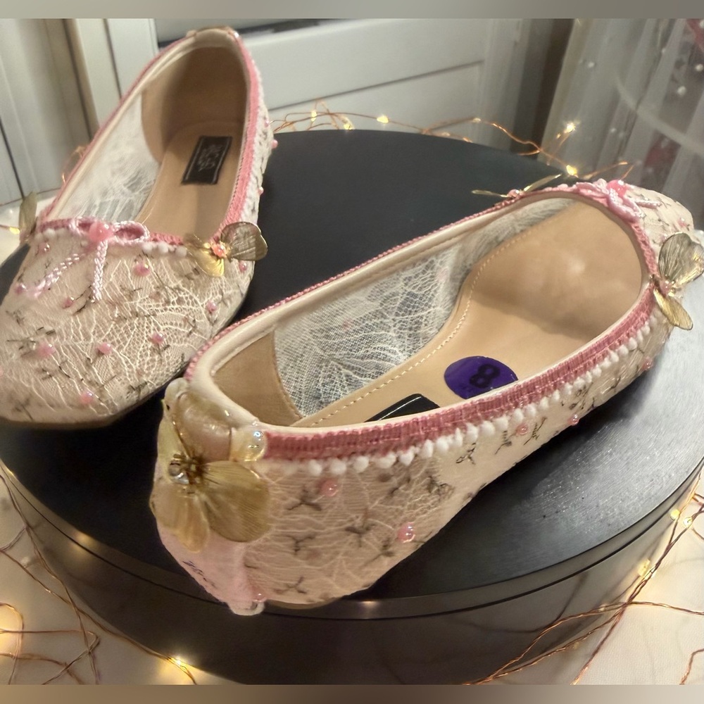 Customized Statement Lace Floral Ballet Flats in Pink & Cream, size8. OOAK, NWT